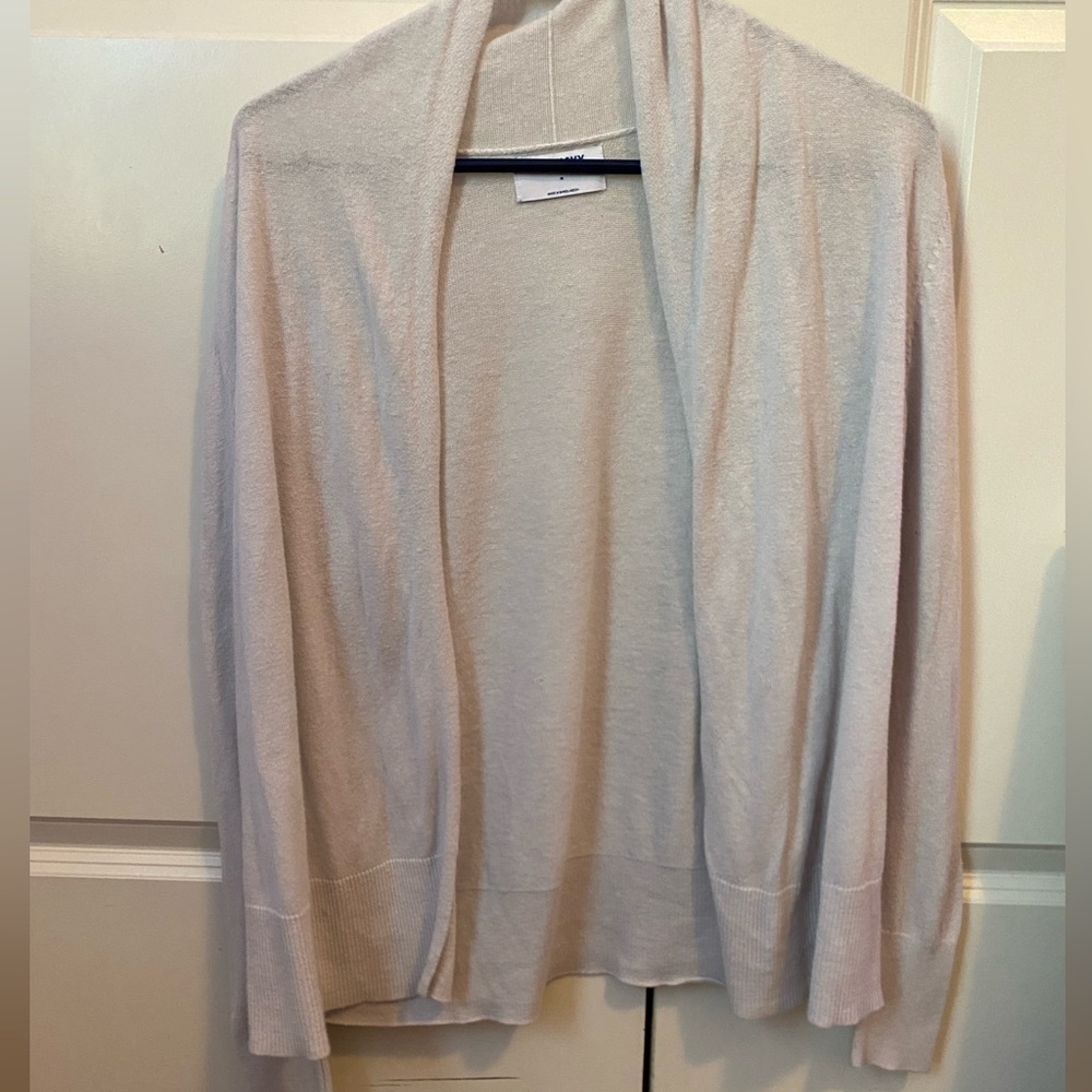 white old navy sweater